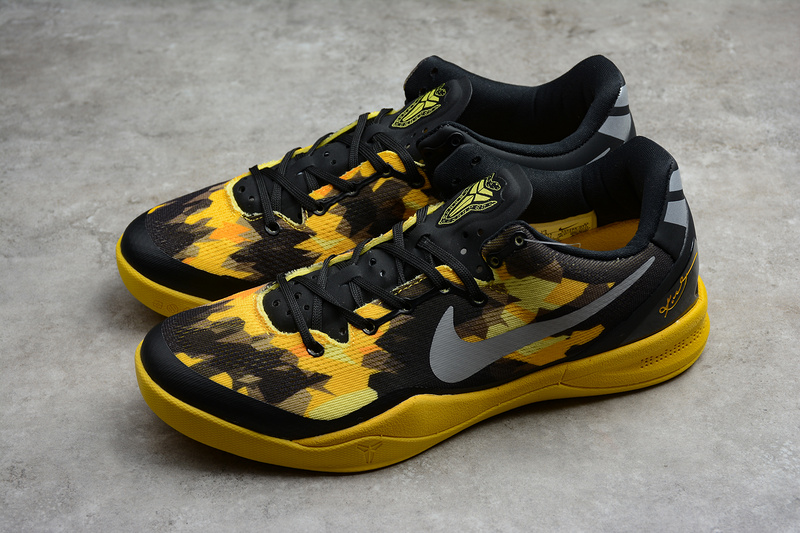 KOBE 8 SYSTEM GC BLACK/ELECTRIC YELLOW 555286-077